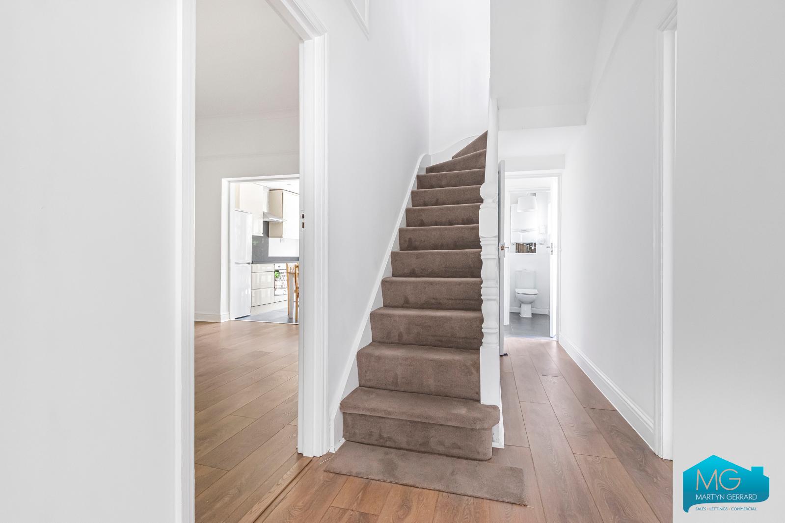4 bedroom Semi-Detached House to rent - Martyn Gerrard