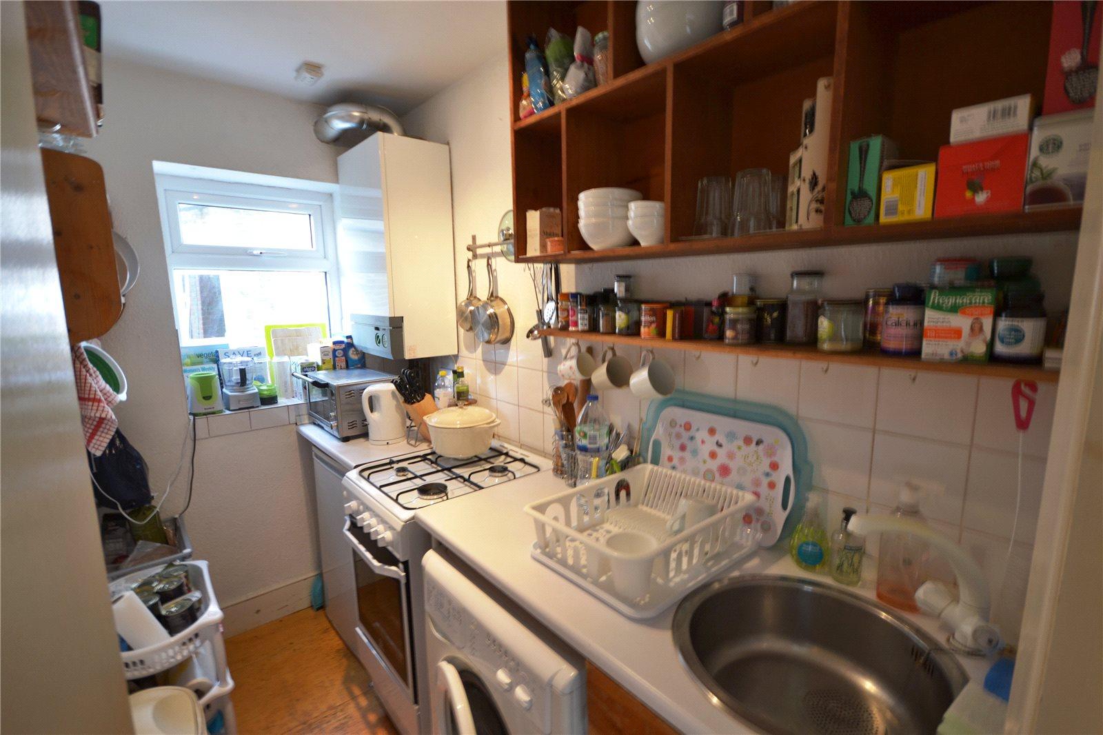 1 bedroom Terraced House to rent + ' - Martyn Gerrard