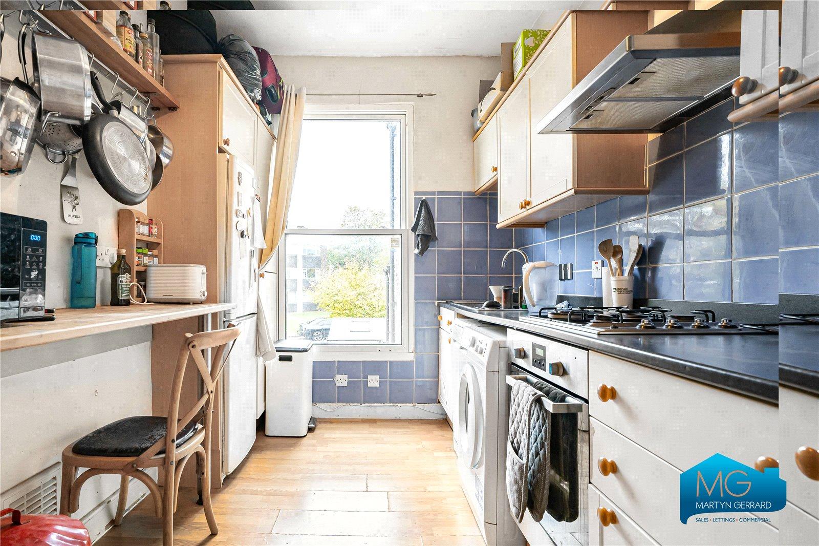 1 bedroom Apartment to rent - Martyn Gerrard