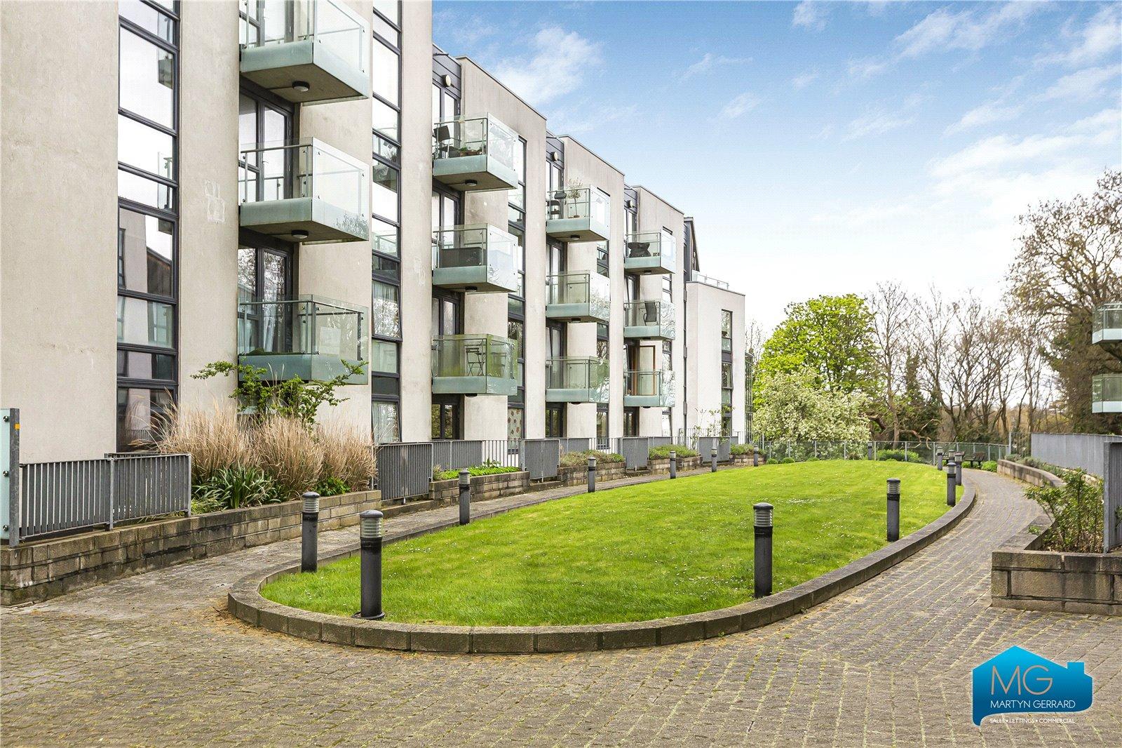 1 bedroom Ground Floor Flat to rent - Martyn Gerrard