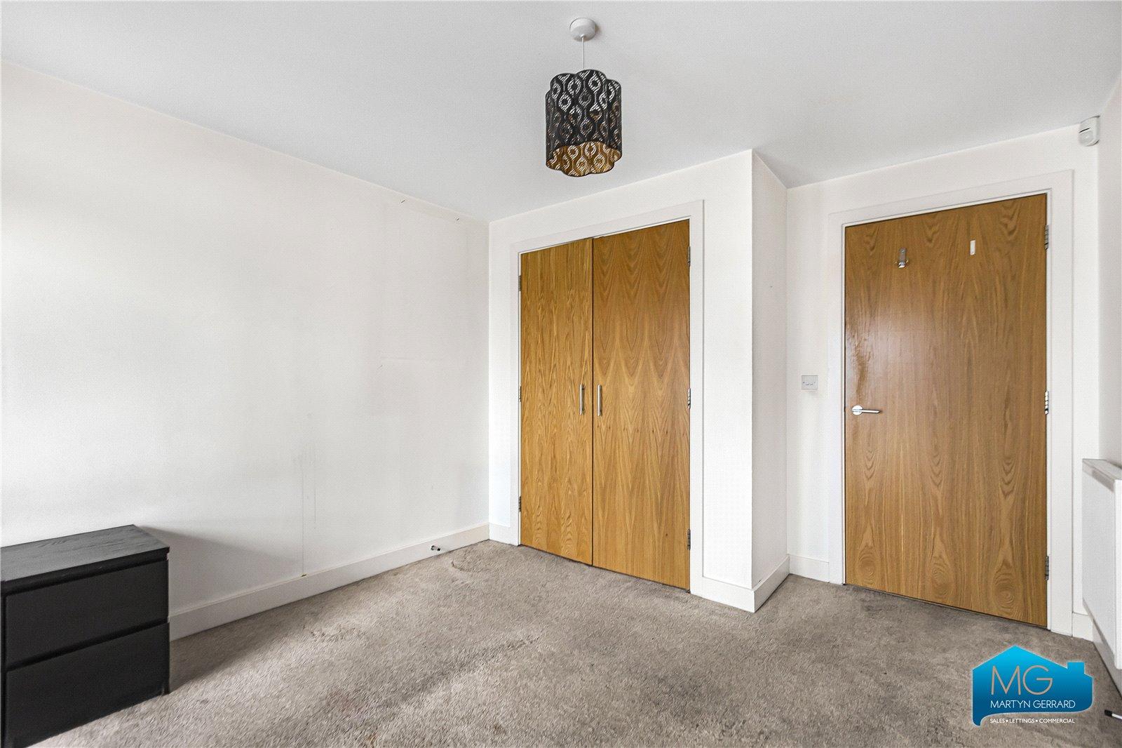 1 bedroom Ground Floor Flat to rent - Martyn Gerrard
