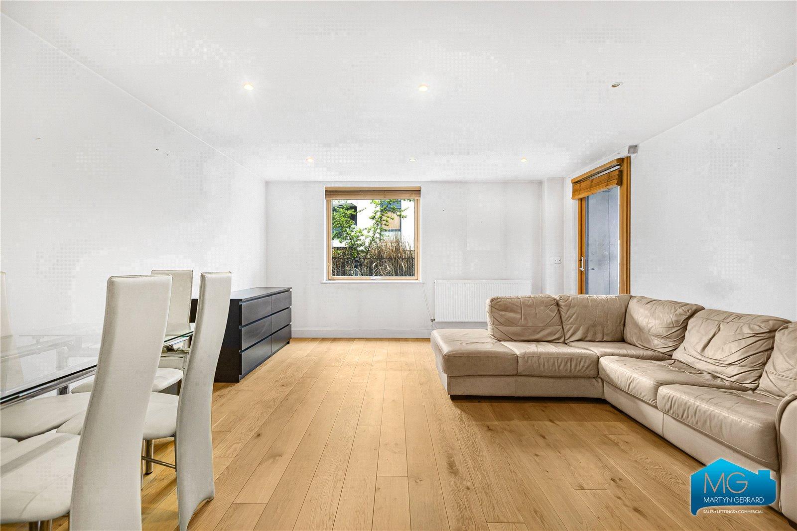 1 bedroom Ground Floor Flat to rent - Martyn Gerrard
