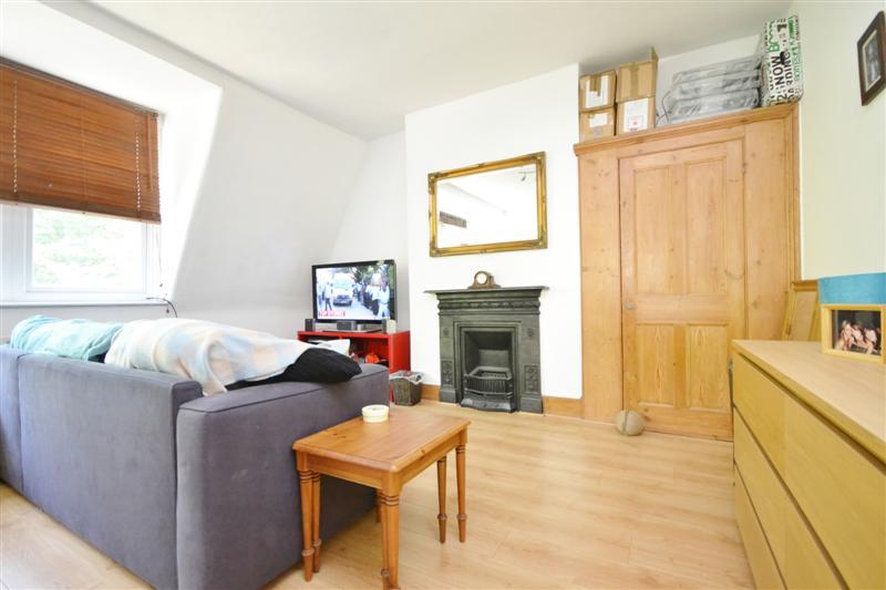 1 bedroom Apartment to rent - Martyn Gerrard