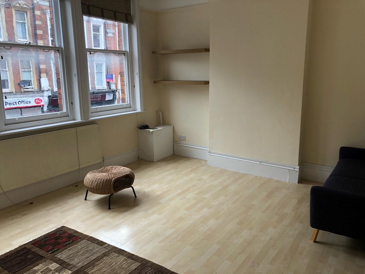 1 bedroom Apartment to rent - Martyn Gerrard