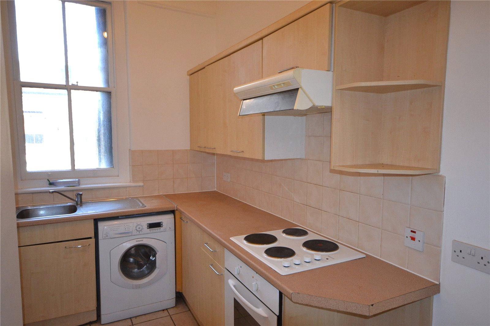 1 bedroom Apartment to rent - Martyn Gerrard