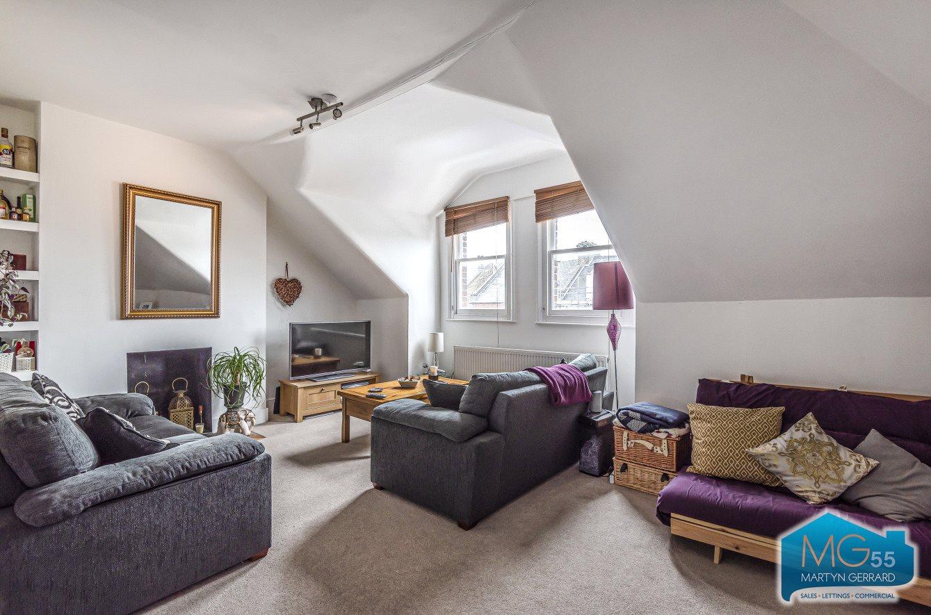 1 bedroom Apartment to rent - Martyn Gerrard