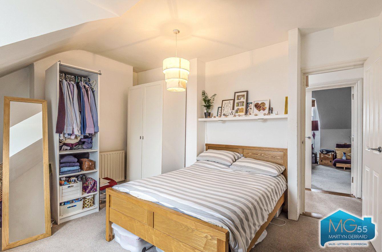 1 bedroom Apartment to rent - Martyn Gerrard