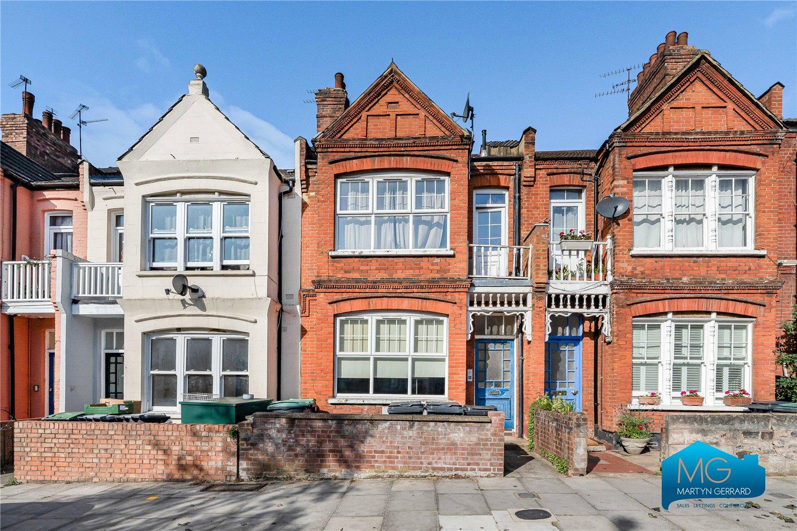 1 bedroom Ground Floor Flat to rent - Martyn Gerrard