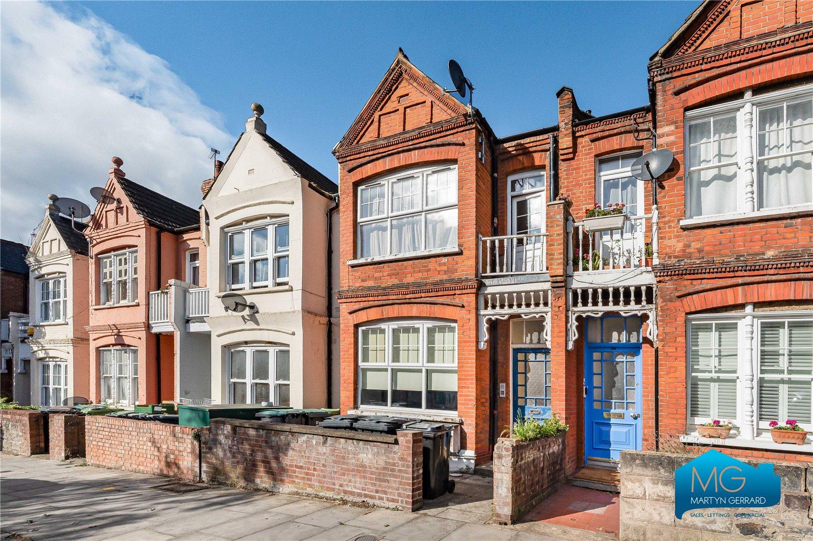 1 bedroom Ground Floor Flat to rent - Martyn Gerrard