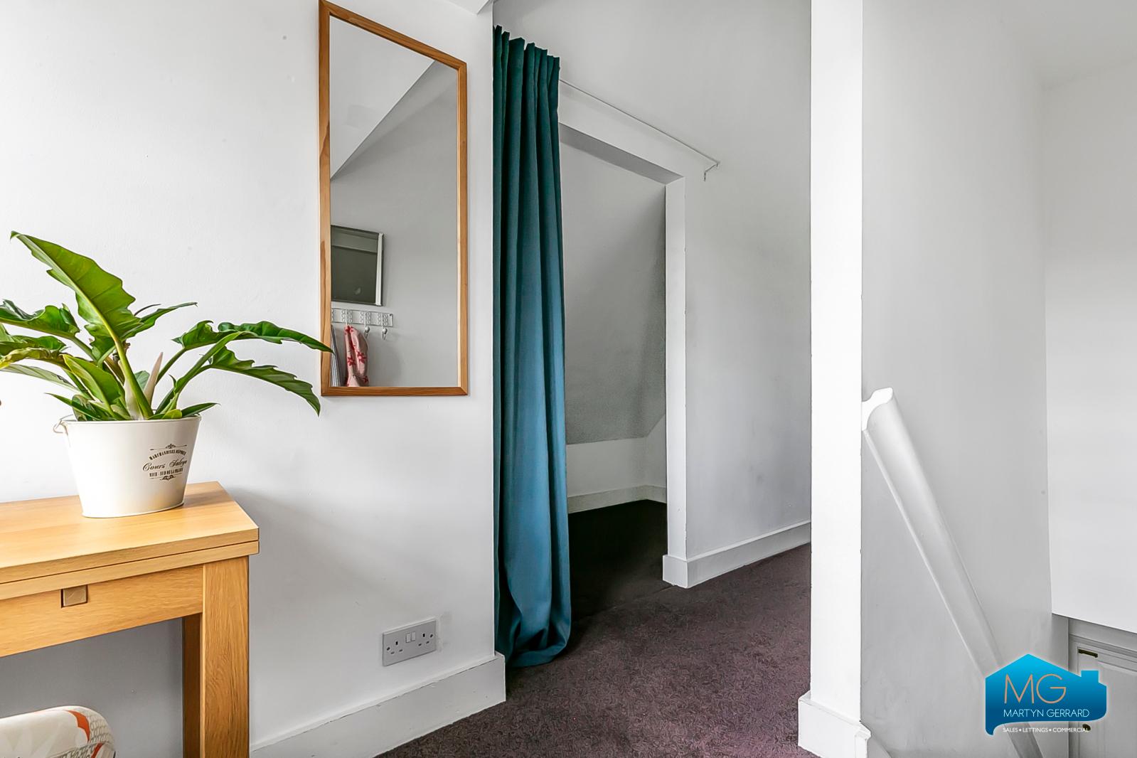 1 bedroom Apartment to rent - Martyn Gerrard