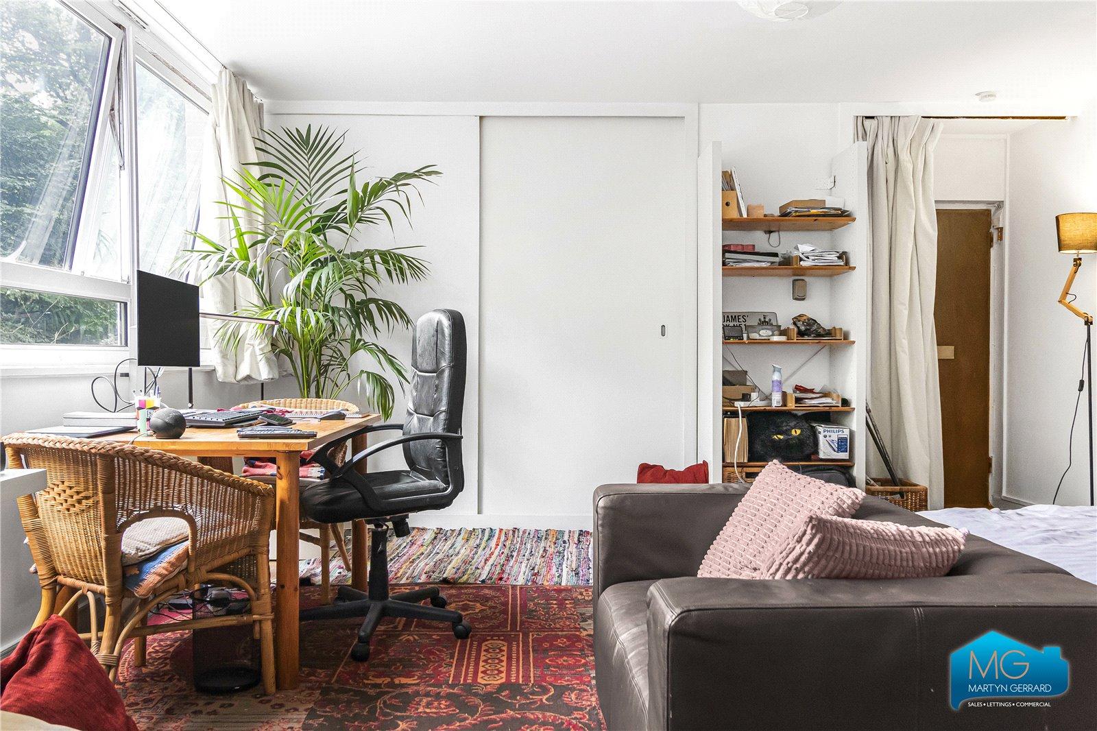 1 bedroom Apartment to rent - Martyn Gerrard
