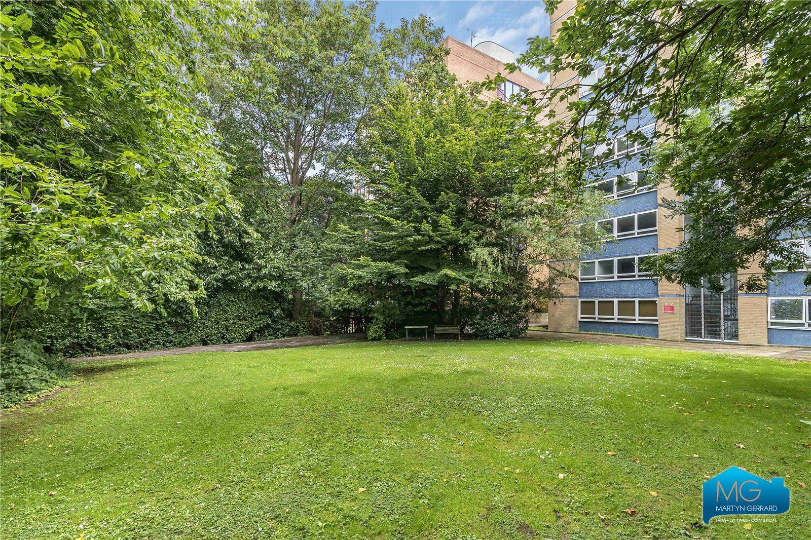 1 bedroom Apartment to rent - Martyn Gerrard