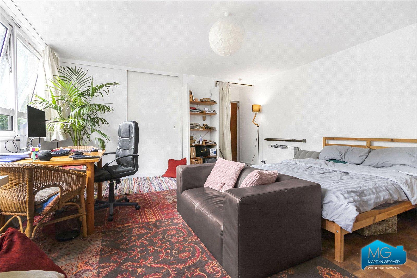 1 bedroom Apartment to rent - Martyn Gerrard