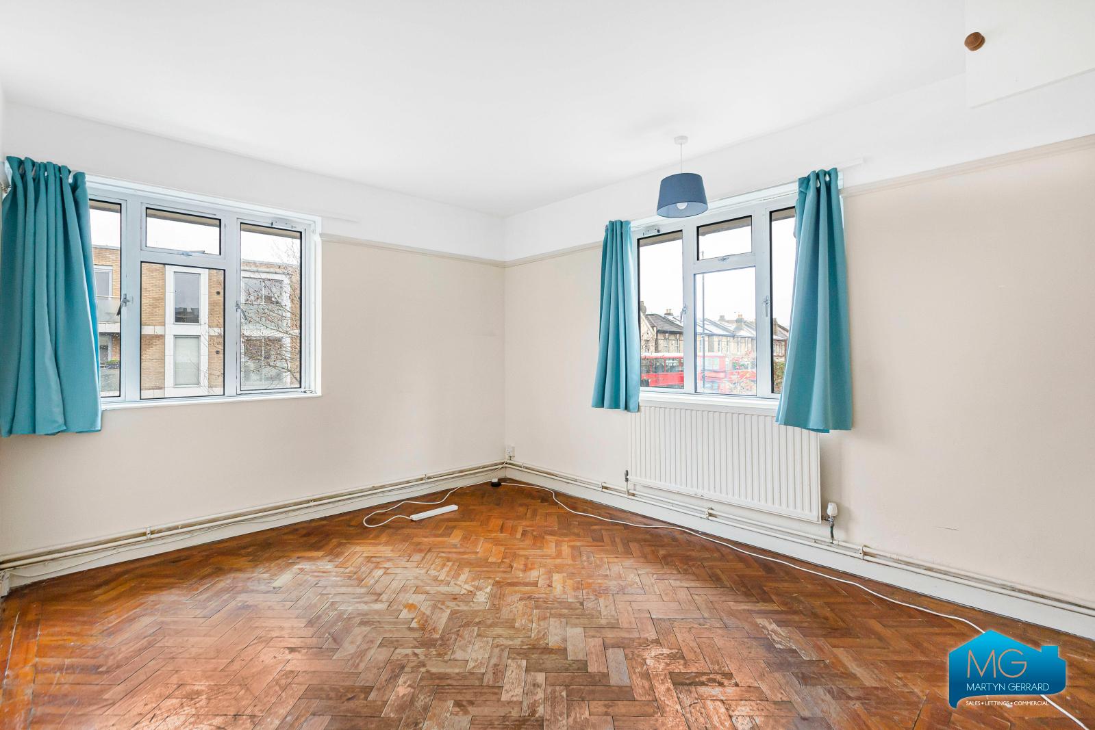 4 bedroom Apartment to rent - Martyn Gerrard