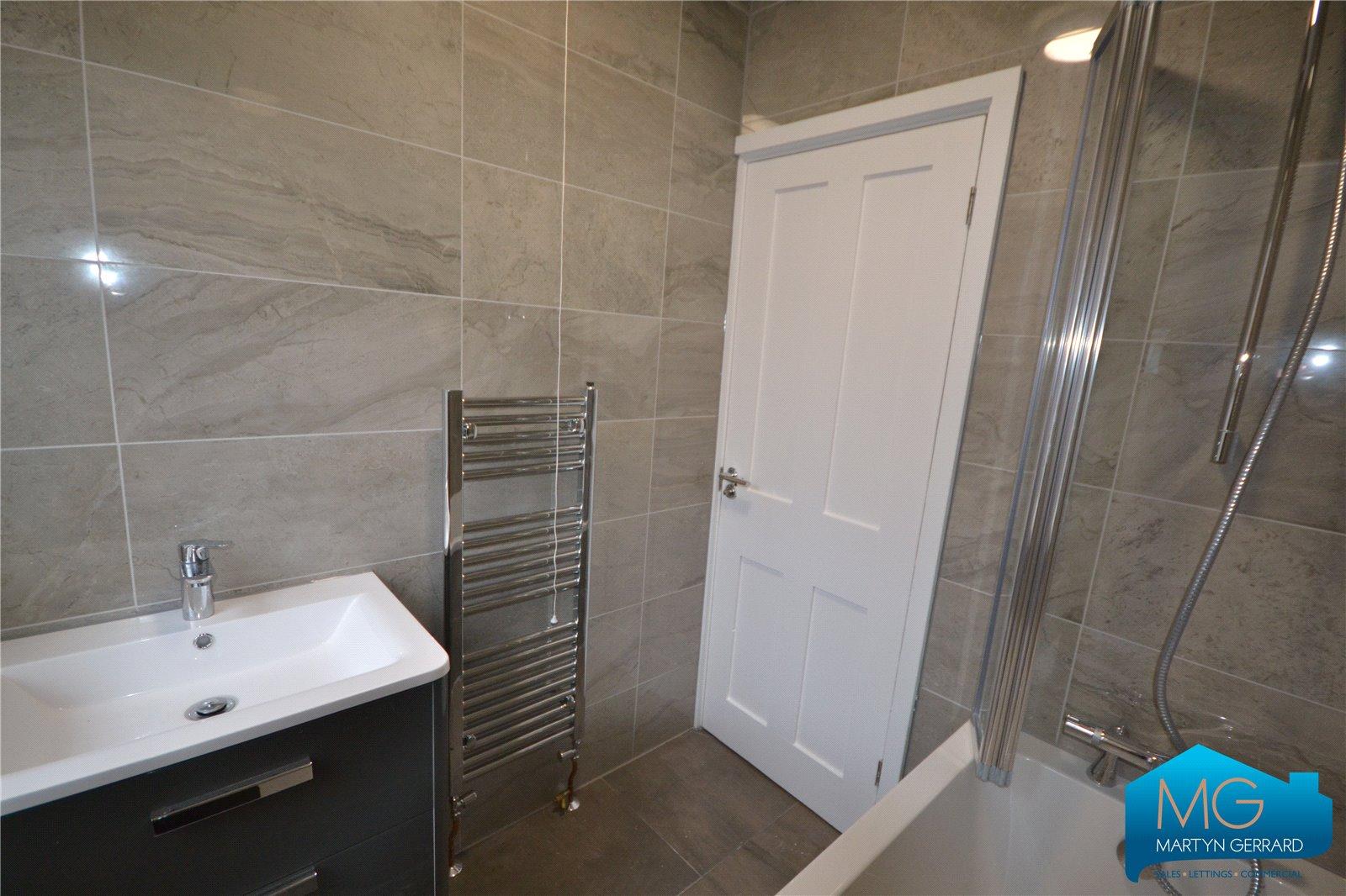 3 bedroom Apartment to rent - Martyn Gerrard