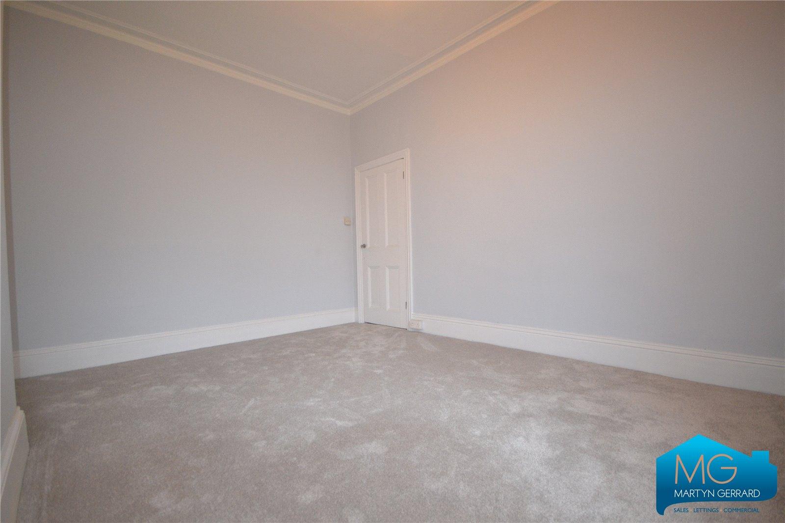 3 bedroom Apartment to rent - Martyn Gerrard