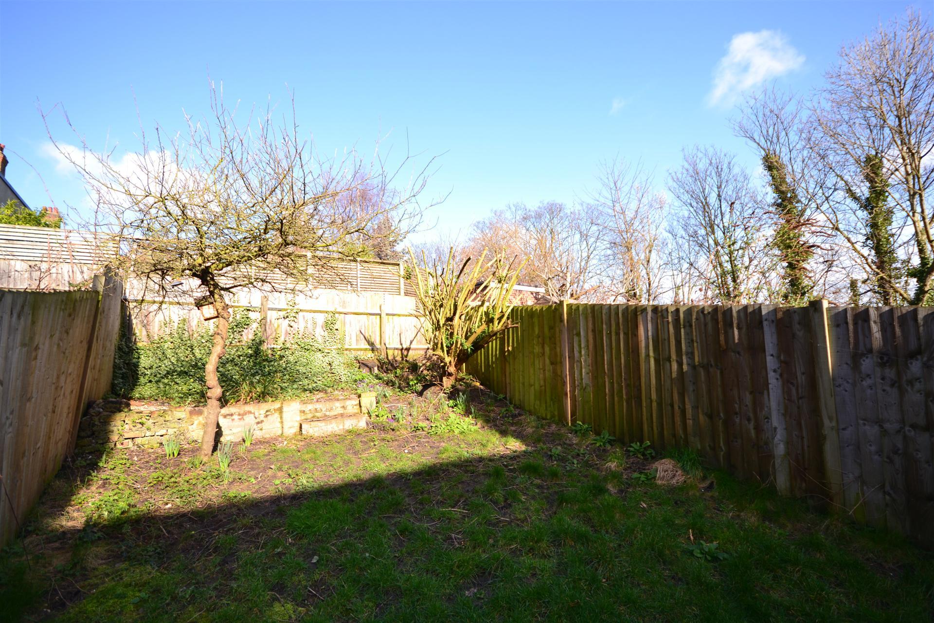Quernmore Road, Stroud Green, N4+  - Martyn Gerrard