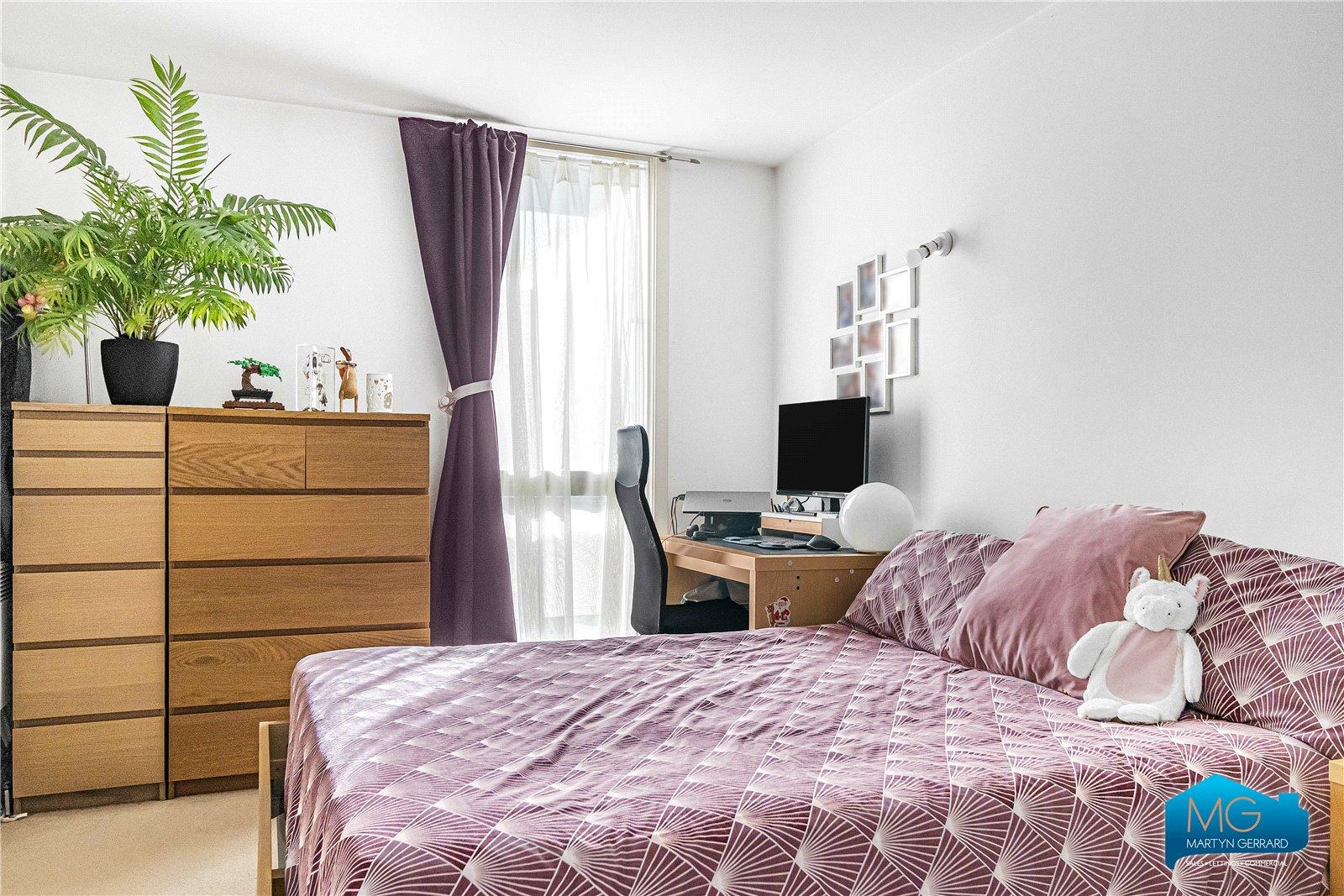 1 bedroom Apartment to rent - Martyn Gerrard