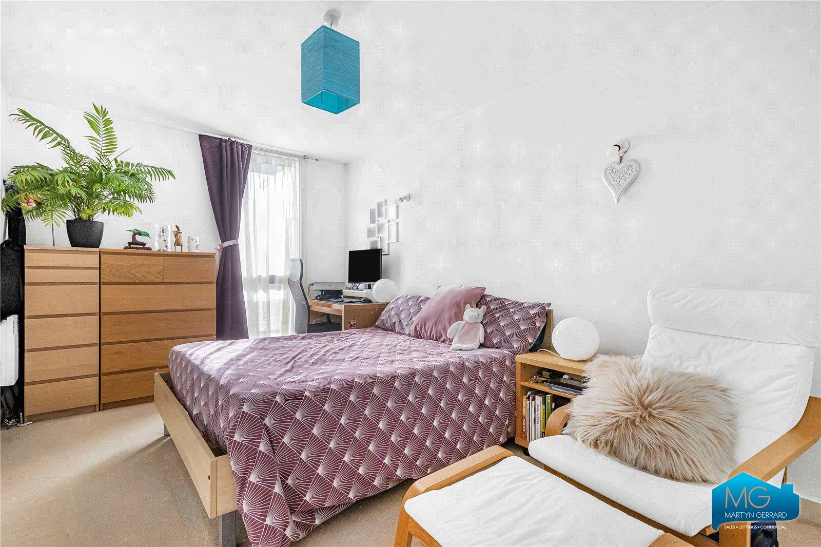 1 bedroom Apartment to rent - Martyn Gerrard