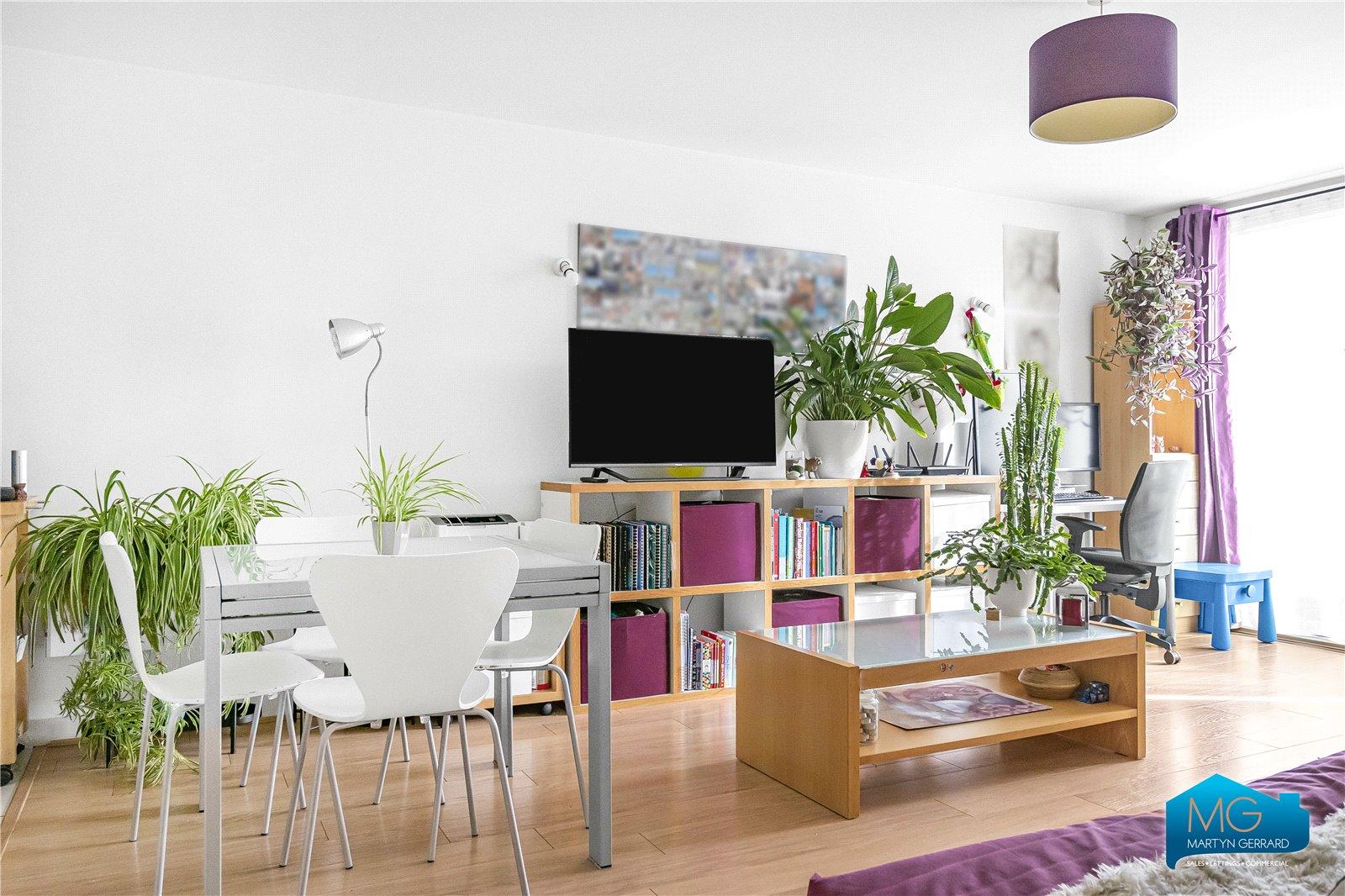 1 bedroom Apartment to rent - Martyn Gerrard