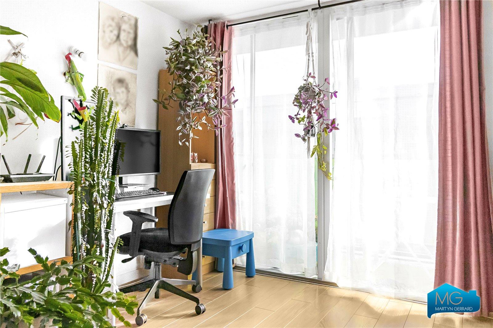 1 bedroom Apartment to rent - Martyn Gerrard