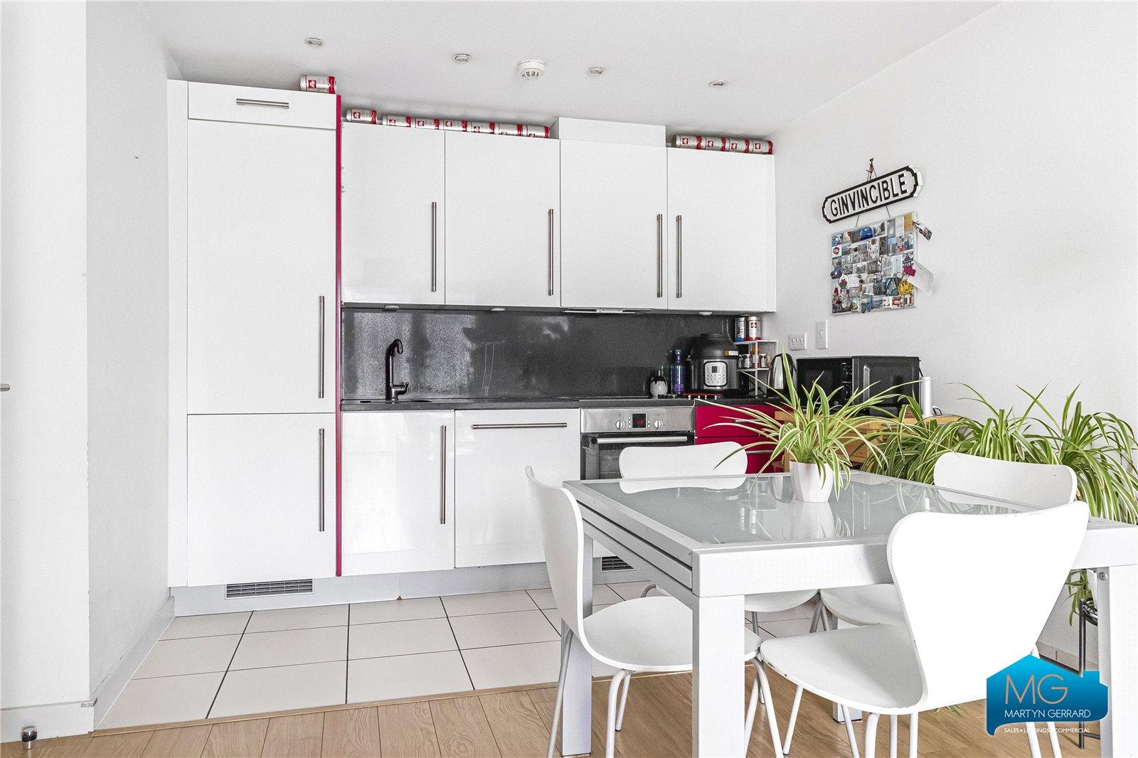 1 bedroom Apartment to rent - Martyn Gerrard