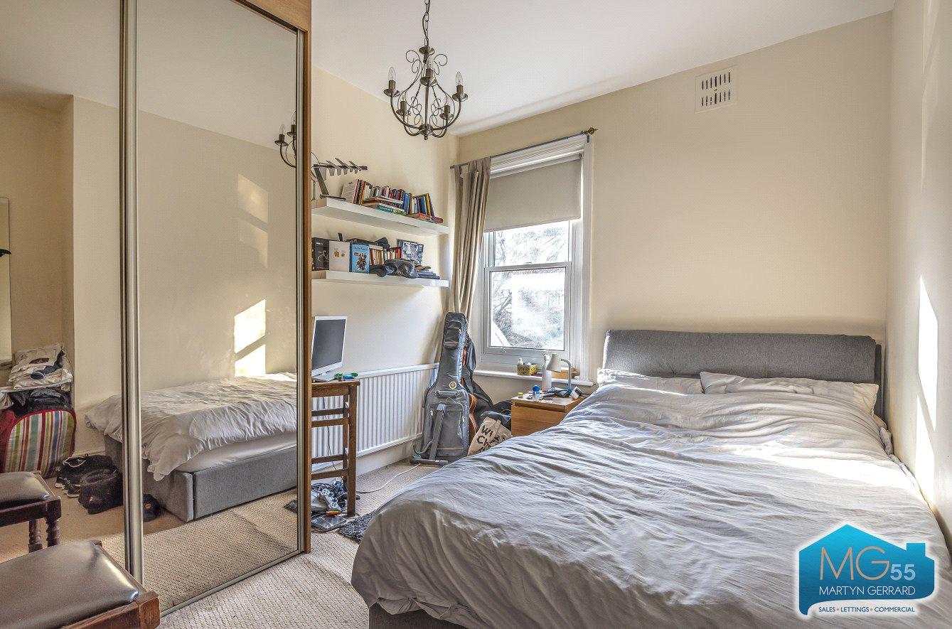 2 bedroom Terraced House to rent - Martyn Gerrard