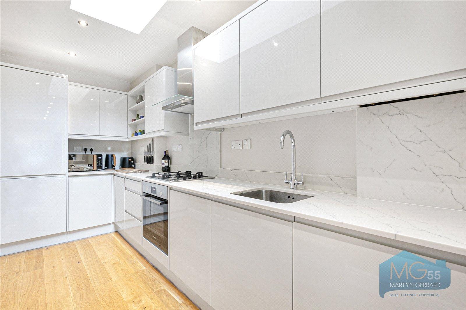 1 bedroom Apartment to rent - Martyn Gerrard