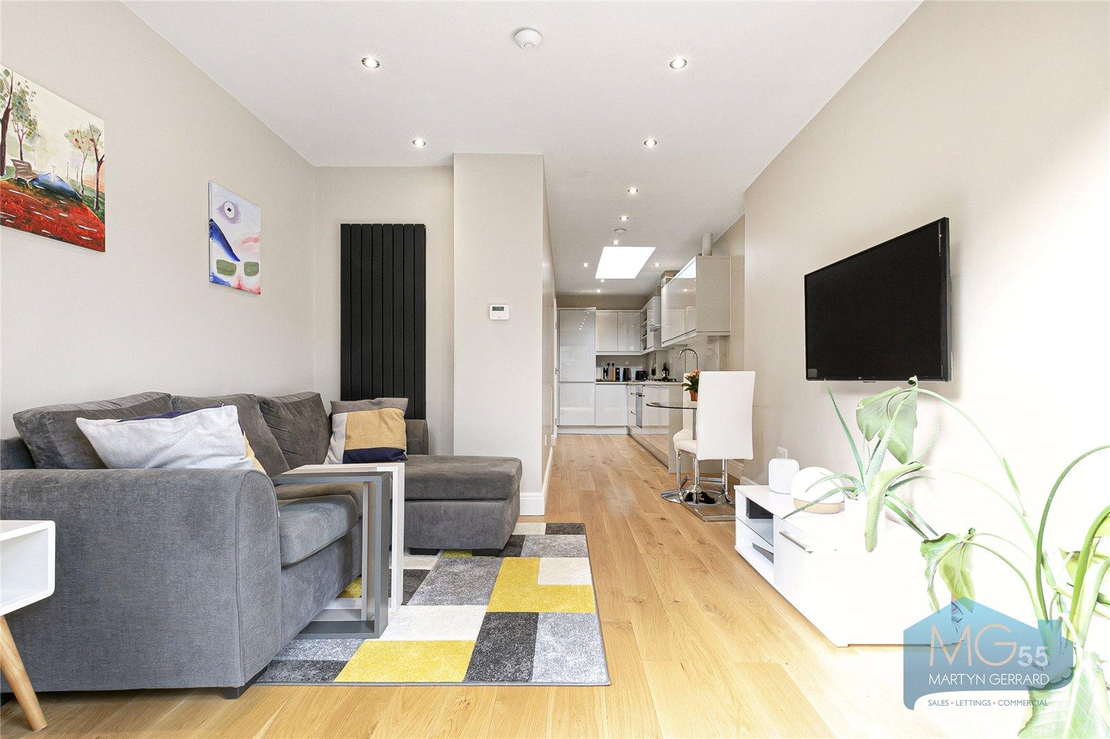 1 bedroom Apartment to rent - Martyn Gerrard