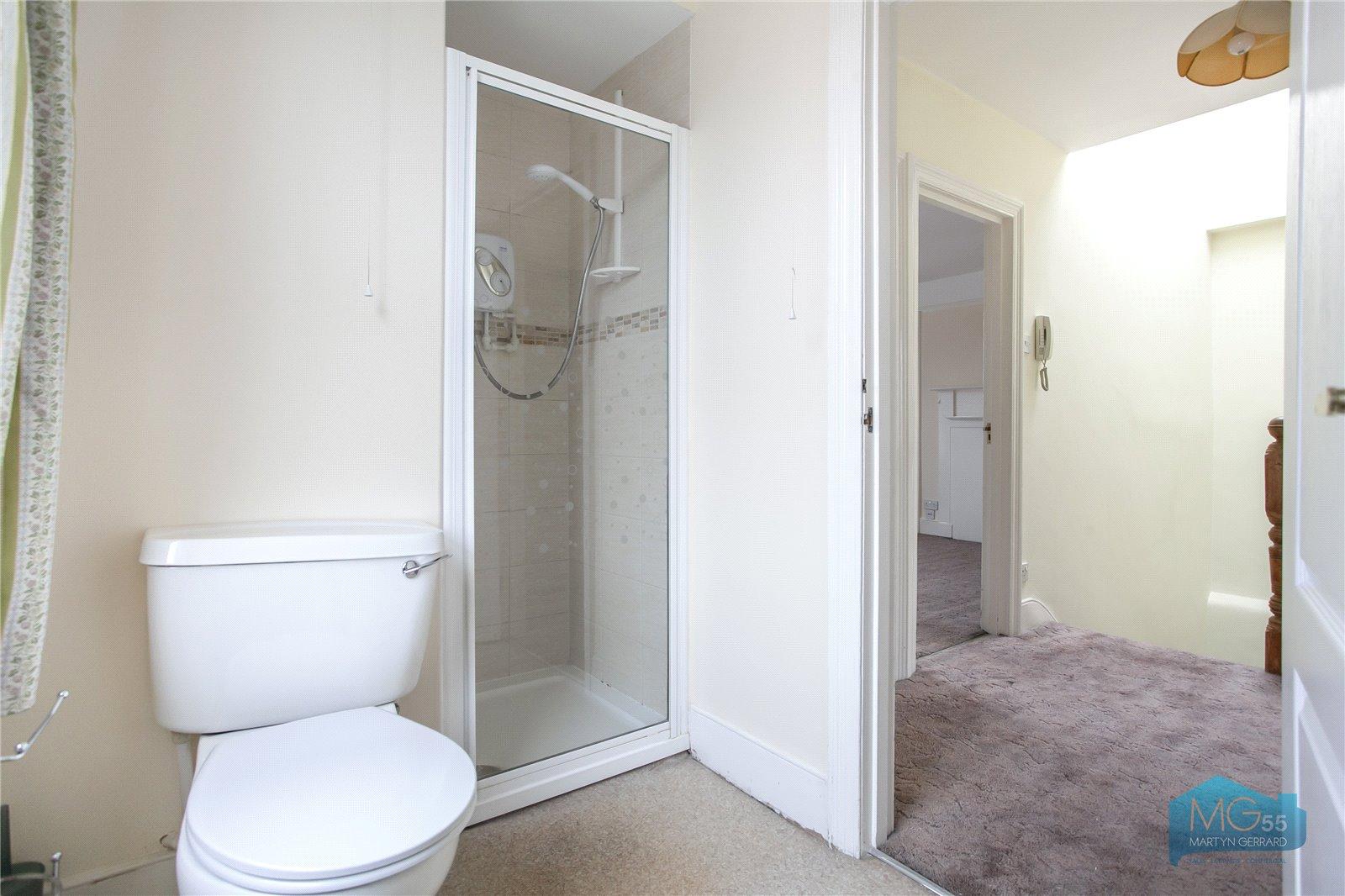 7 bedroom End of Terrace House to rent - Martyn Gerrard