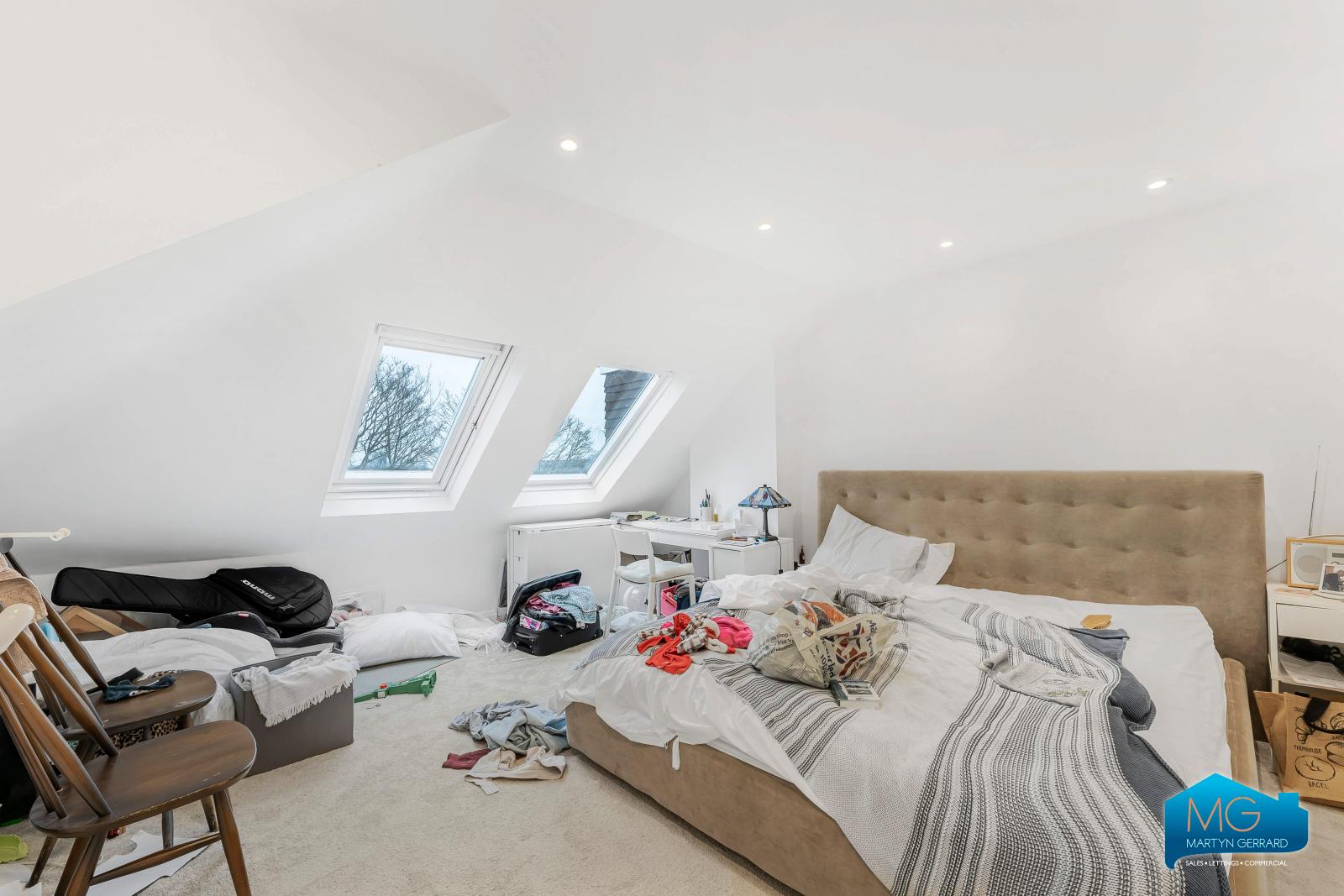 4 bedroom House to rent - Martyn Gerrard