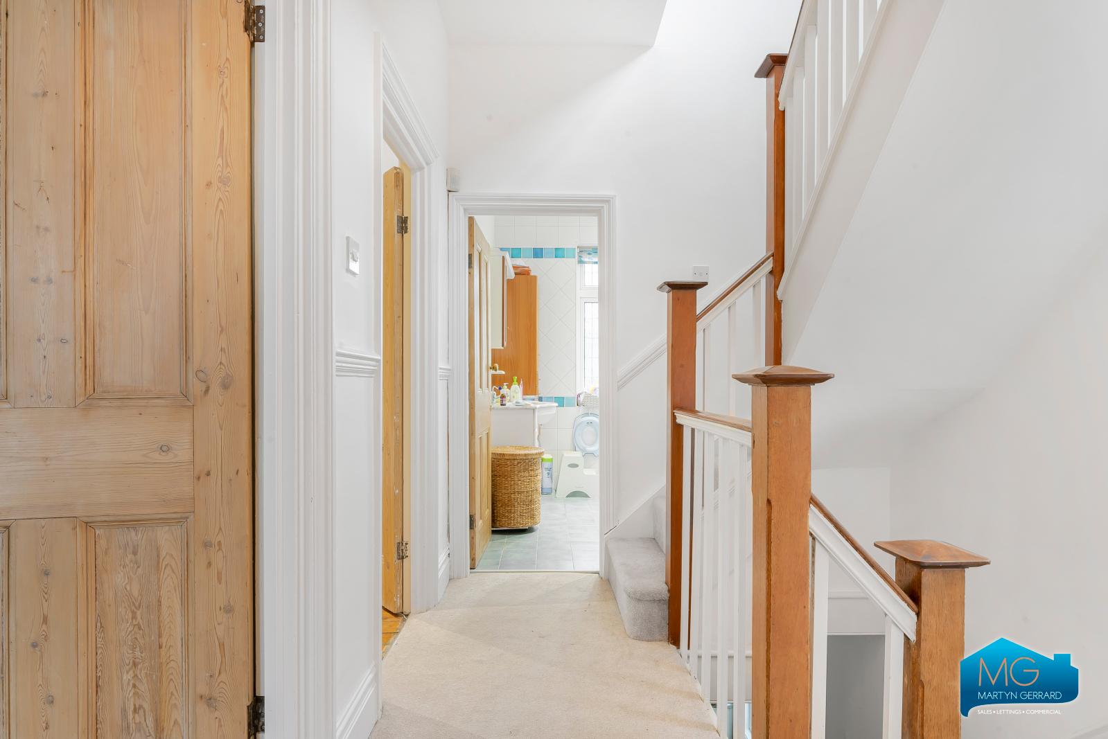 4 bedroom House to rent - Martyn Gerrard