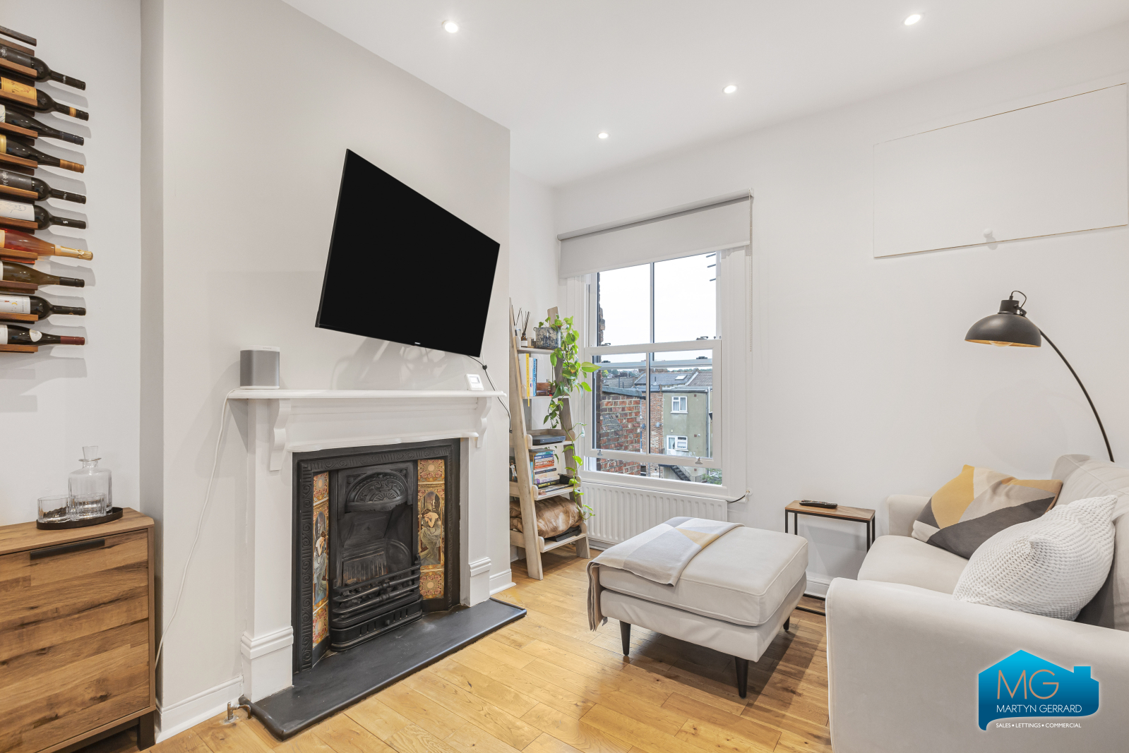 Rathcoole Gardens, Crouch End, London, N8+  - Martyn Gerrard