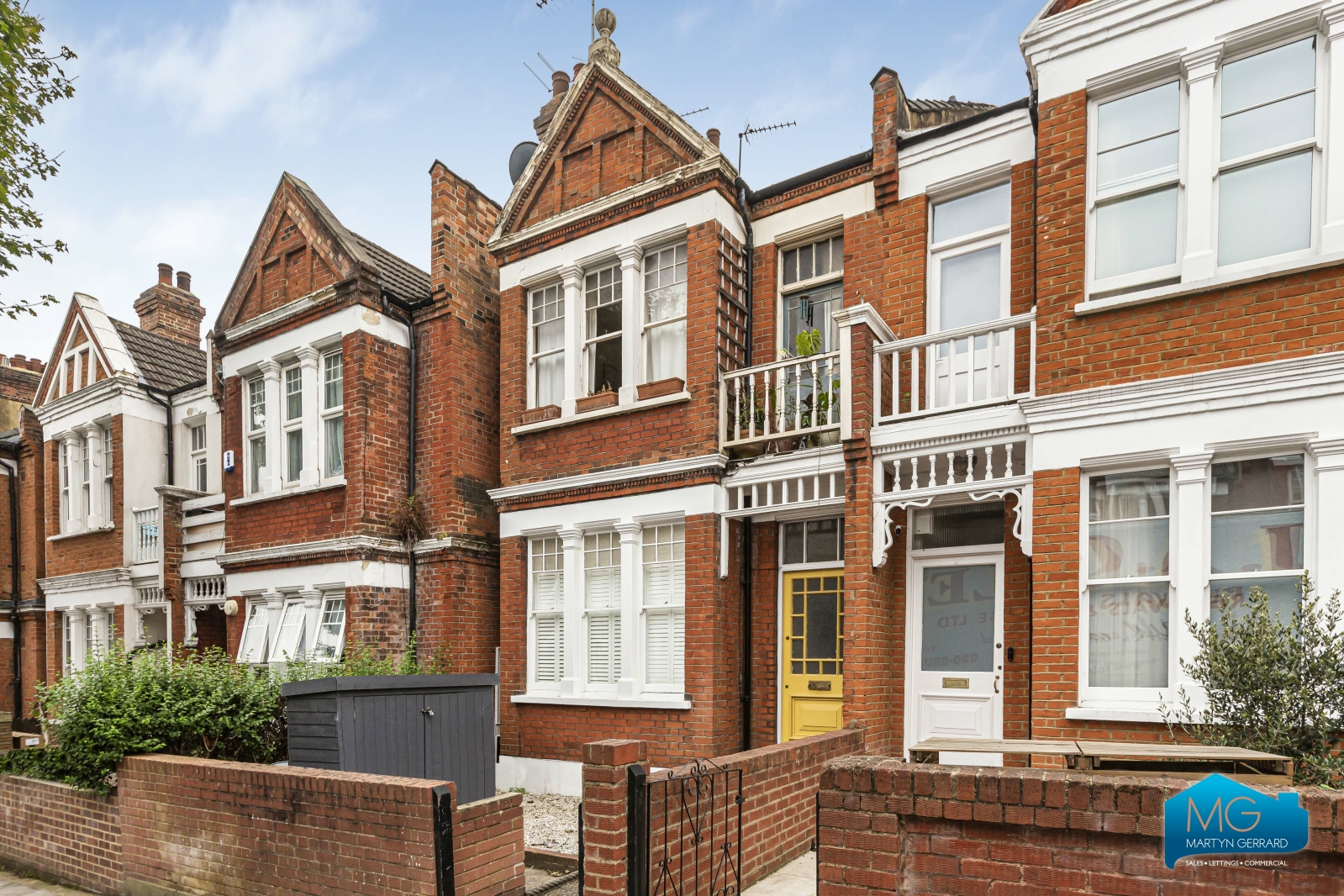 1 bedroom Apartment to rent - Martyn Gerrard