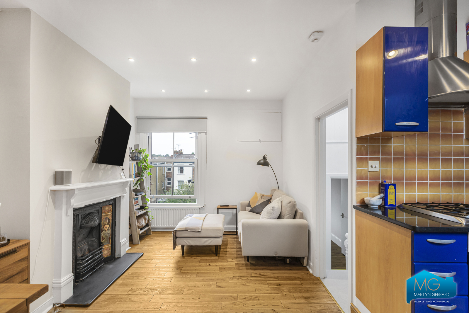 1 bedroom Apartment to rent - Martyn Gerrard