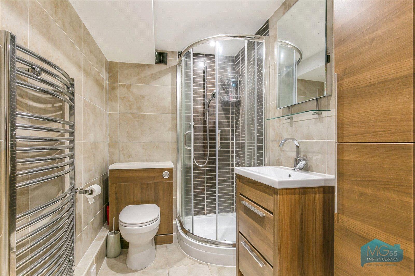 2 bedroom Apartment to rent - Martyn Gerrard