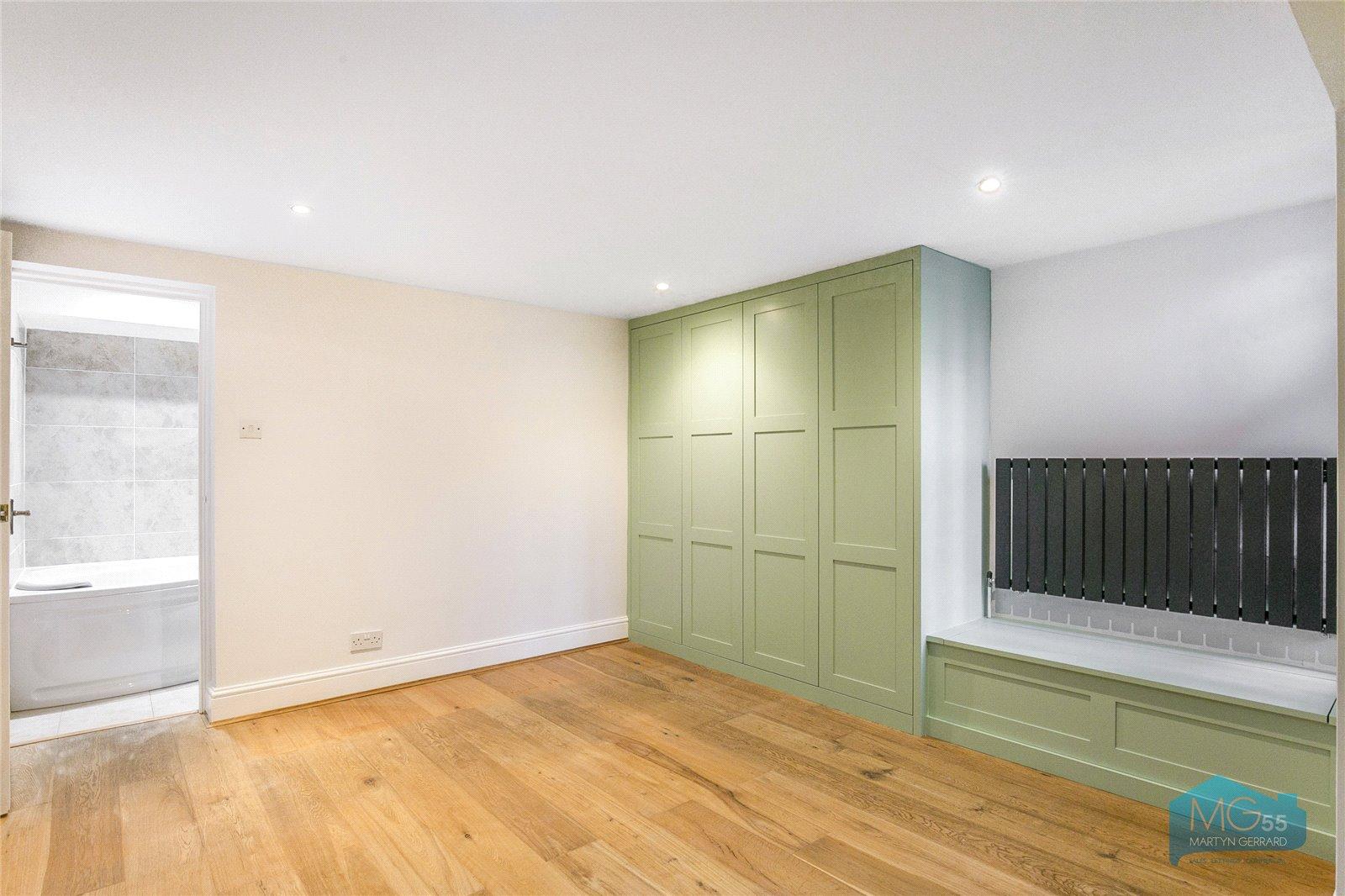 2 bedroom Apartment to rent - Martyn Gerrard