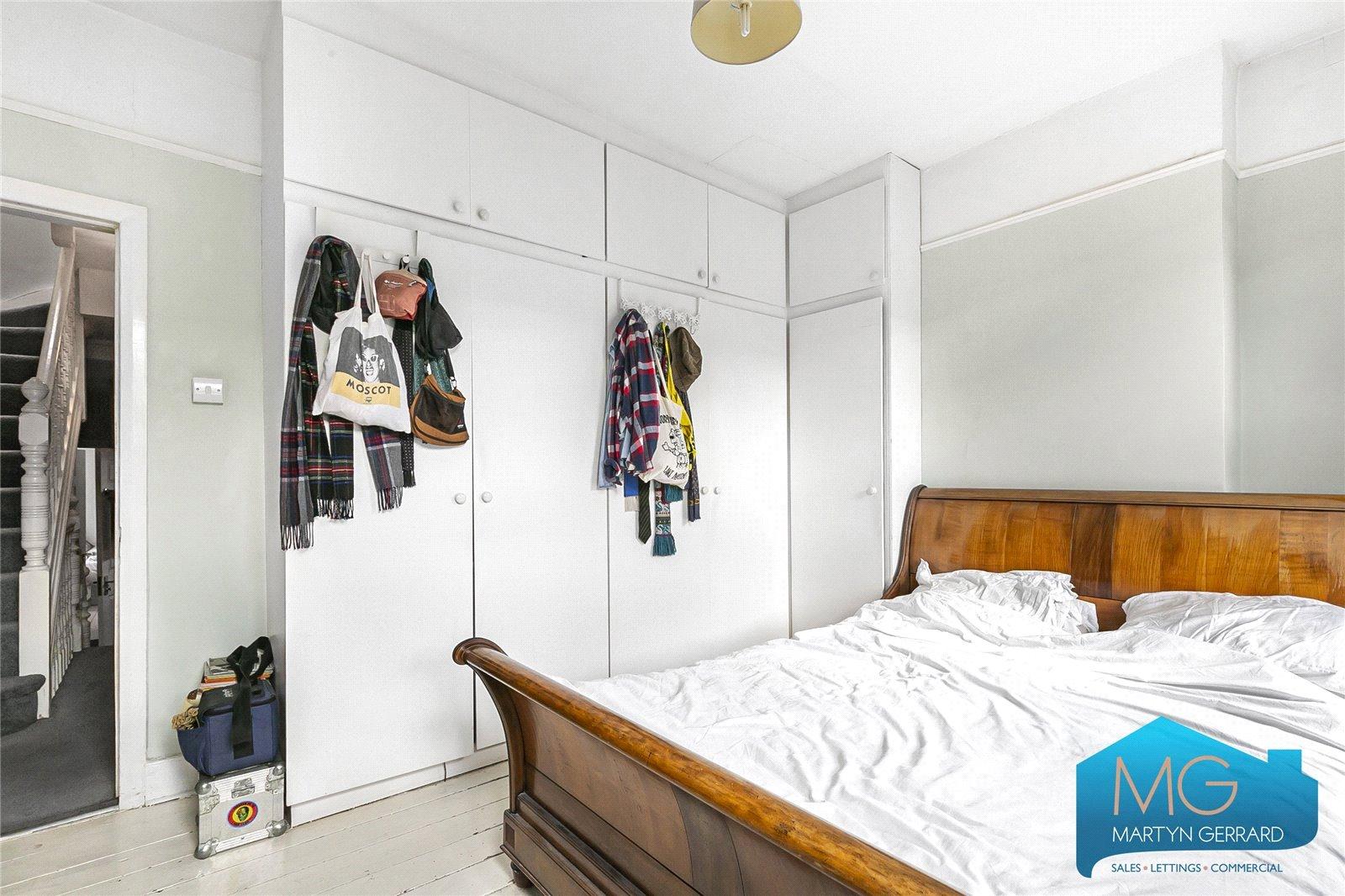 5 bedroom Terraced House to rent - Martyn Gerrard