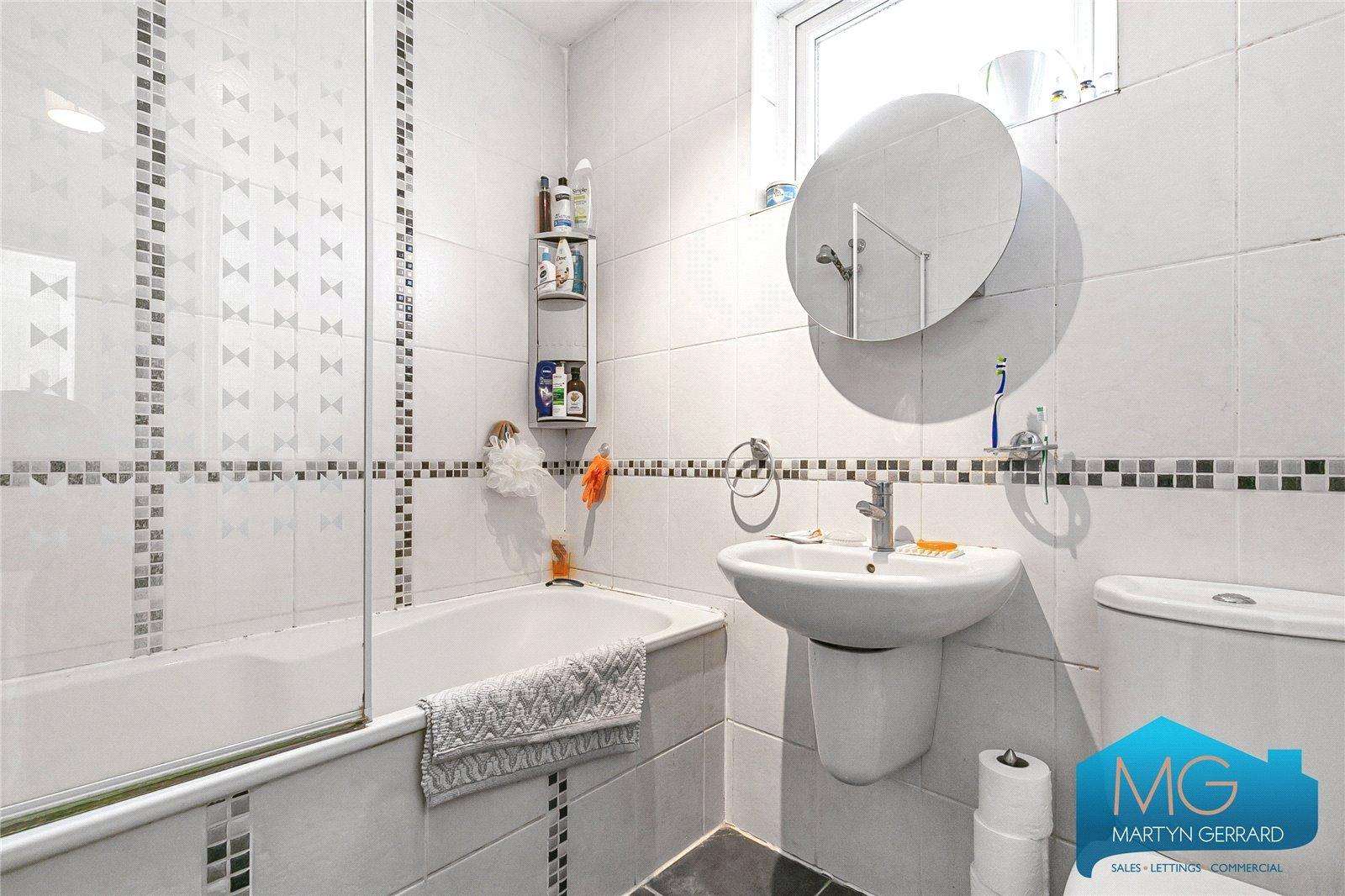 5 bedroom Terraced House to rent - Martyn Gerrard