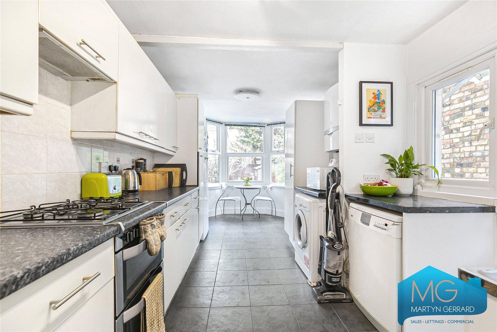 5 bedroom Terraced House to rent - Martyn Gerrard