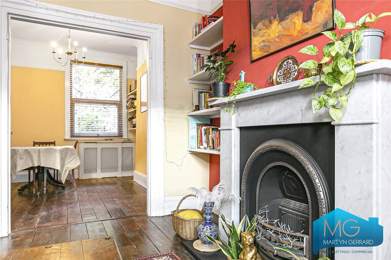 5 bedroom Terraced House to rent - Martyn Gerrard