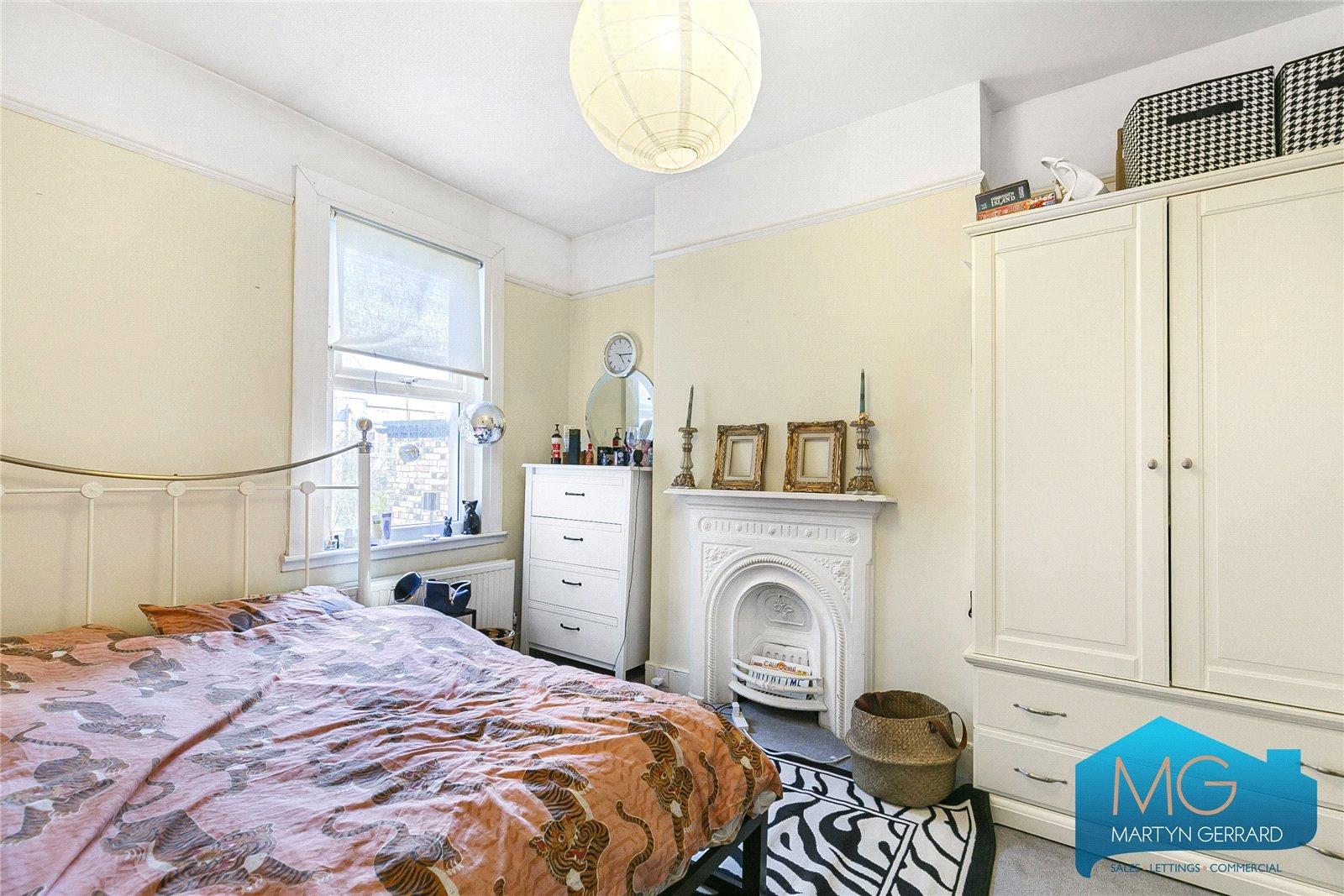 5 bedroom Terraced House to rent - Martyn Gerrard