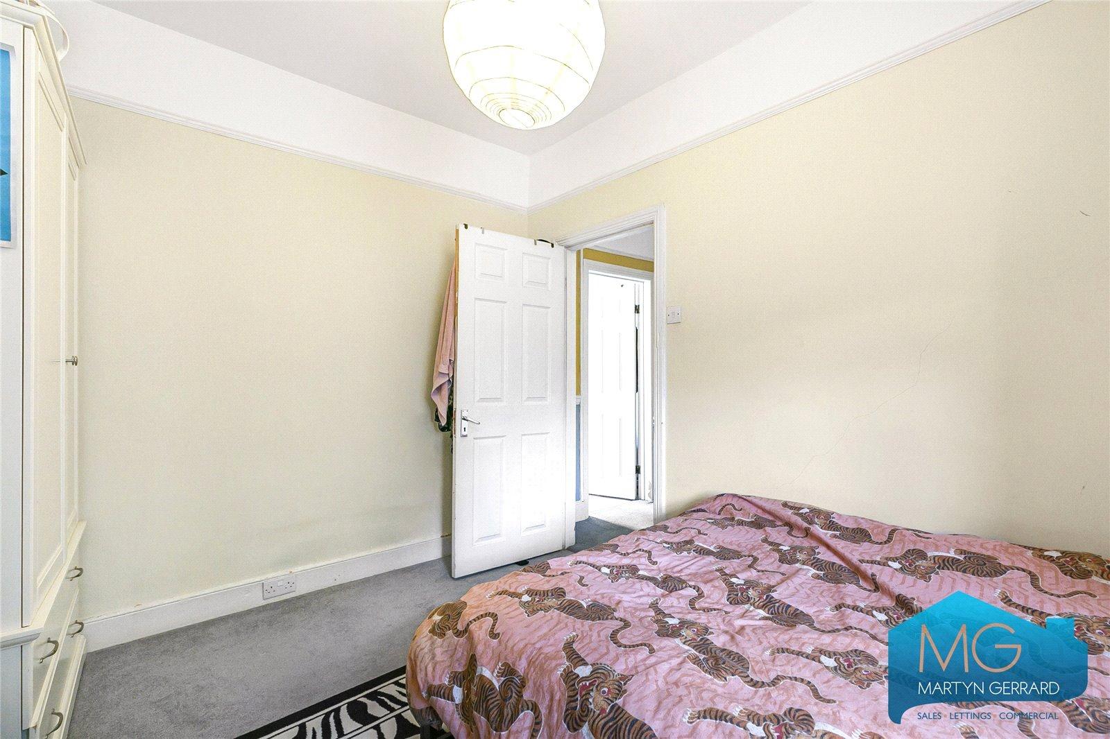 5 bedroom Terraced House to rent - Martyn Gerrard
