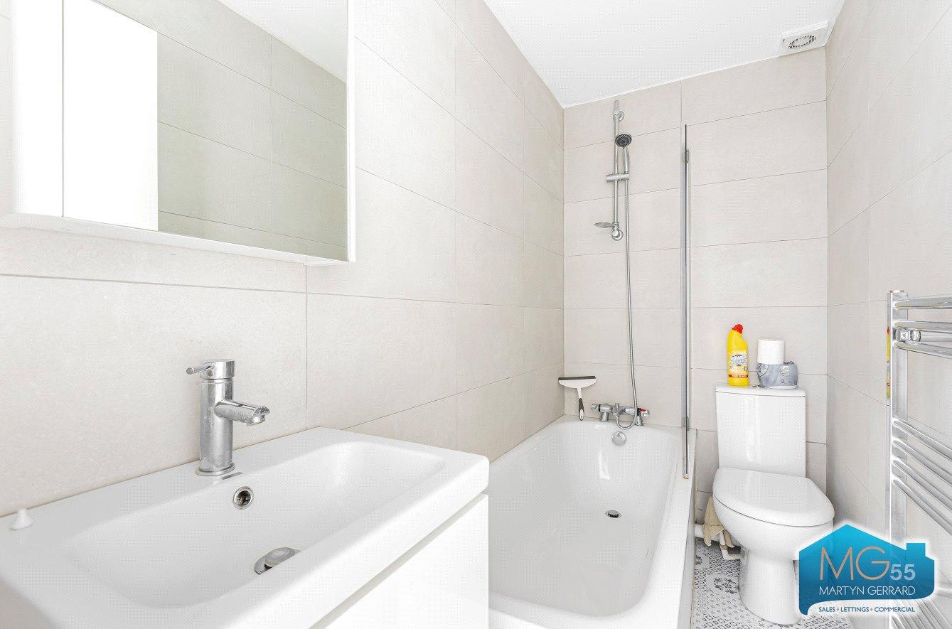 1 bedroom Apartment to rent - Martyn Gerrard