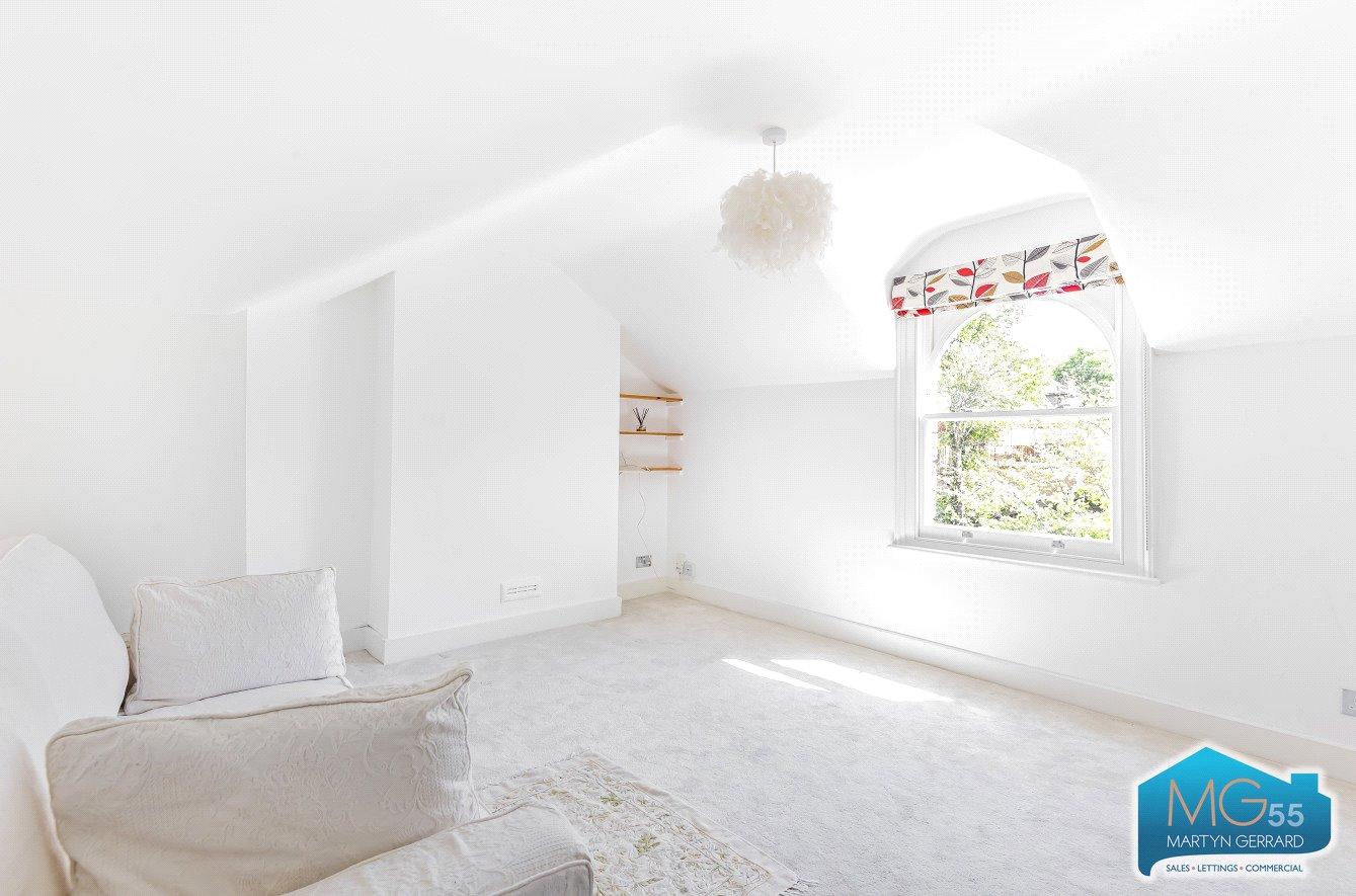 1 bedroom Apartment to rent - Martyn Gerrard