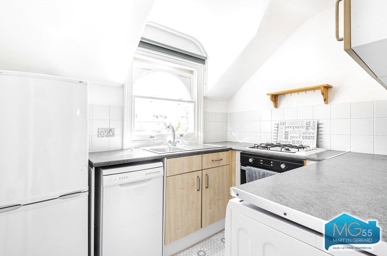 1 bedroom Apartment to rent - Martyn Gerrard