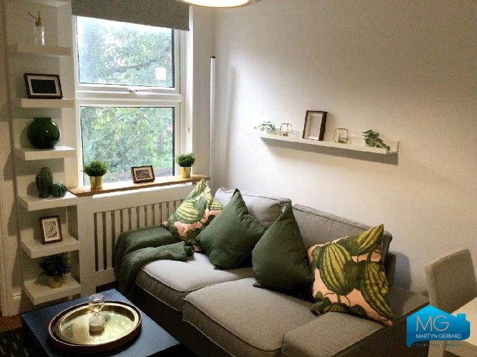 2 bedroom Apartment to rent - Martyn Gerrard