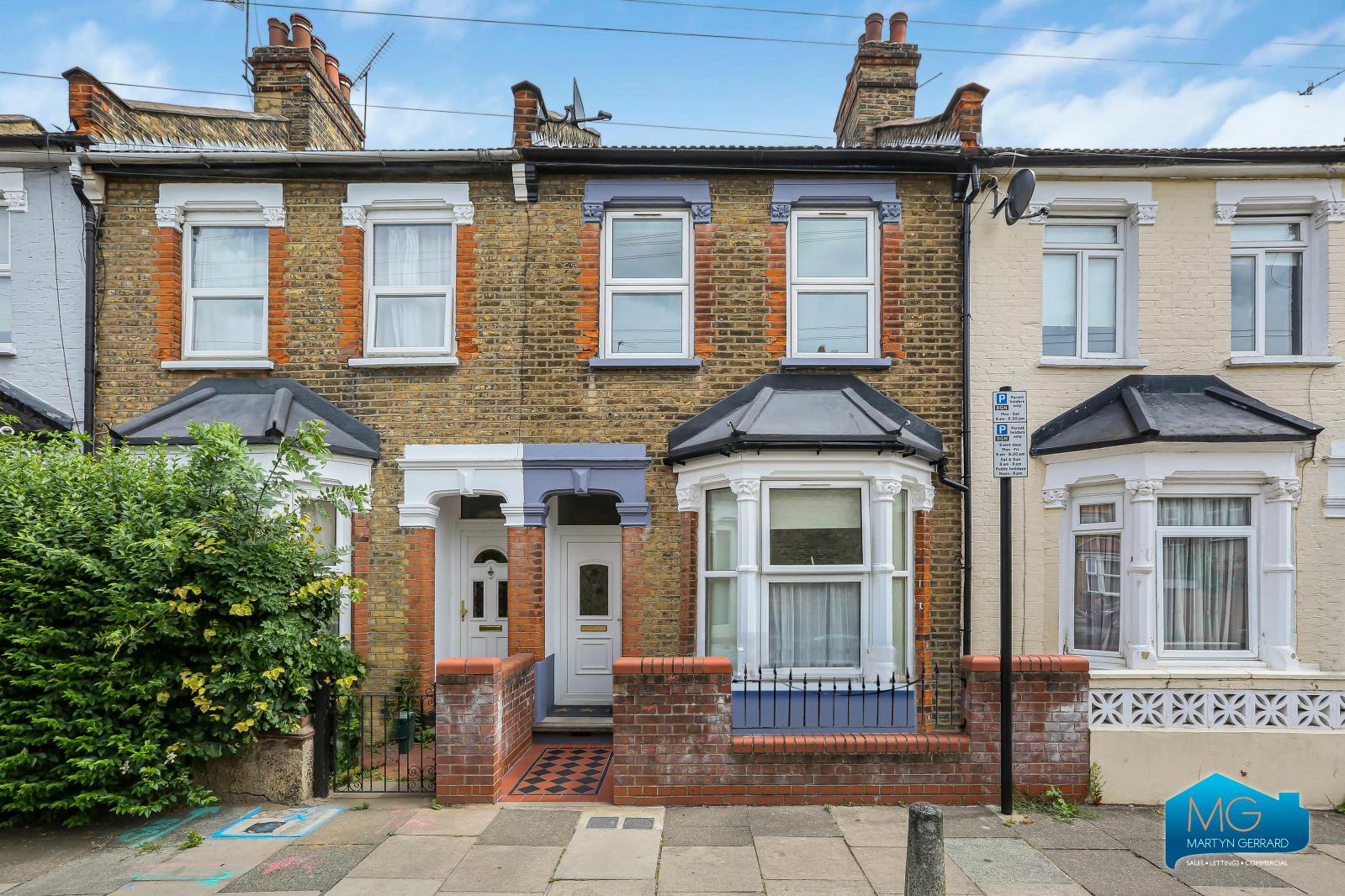 2 bedroom Apartment to rent - Martyn Gerrard