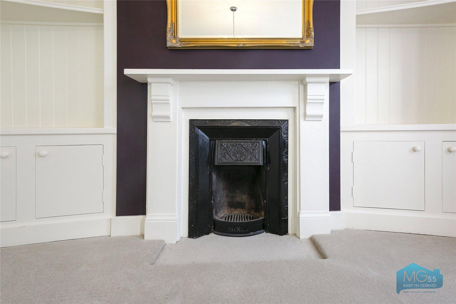 2 bedroom Apartment to rent - Martyn Gerrard