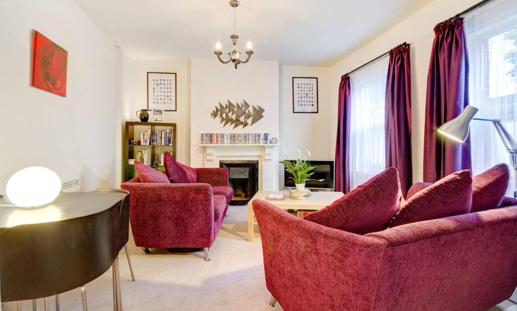 2 bedroom Apartment to rent - Martyn Gerrard